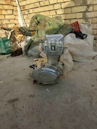 محرك دراجة 4 گير اصلي للبيع  السعر خاص او الاتصال ع الرقم 07721794562