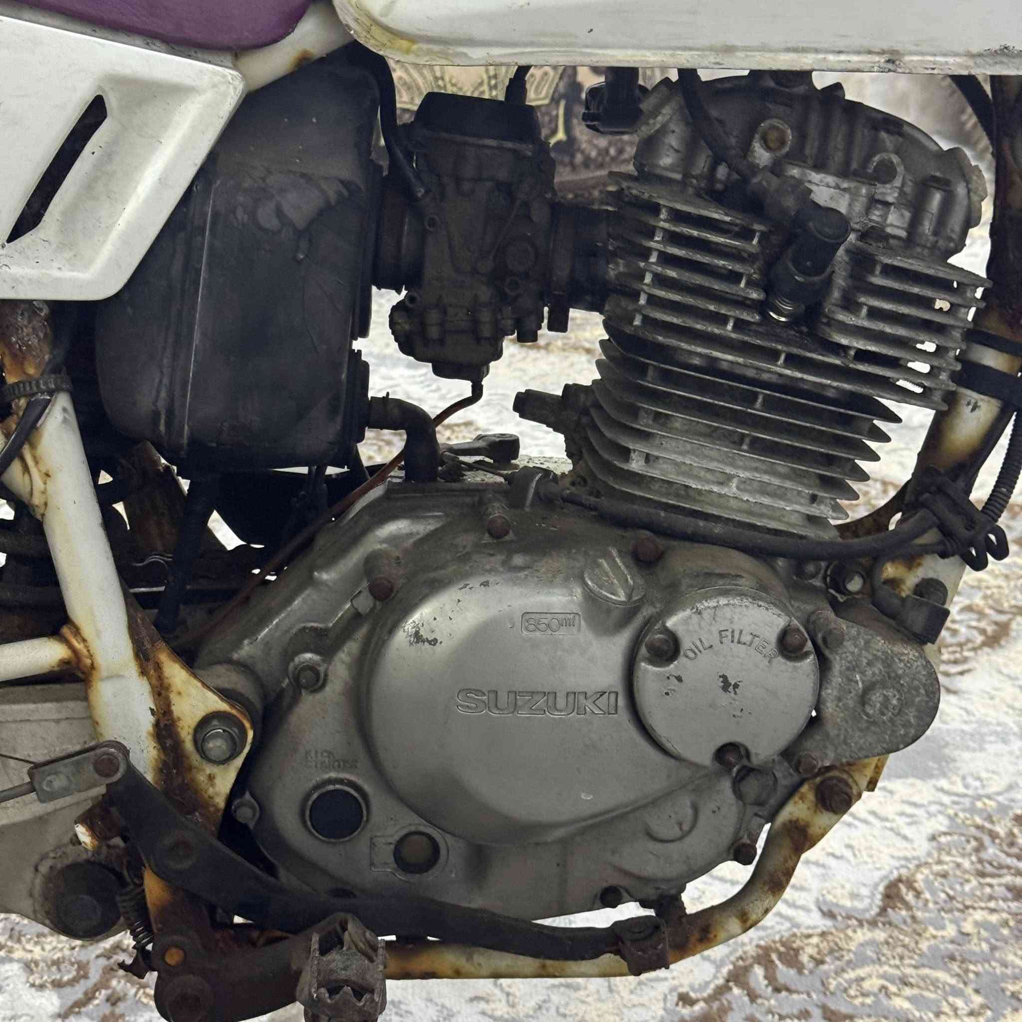 سلام عليكم دراجه رمبه تفصيخ ابيع شاصي او بس مكينه او كامله شتريد موجود كيلو متر صفر  مكينه مكفوله كفاله عامه رجاءً  الحد يراسل خاص ما اجاوب اي ستفسار اتصل عله هاذ رقم وتدلل***********
