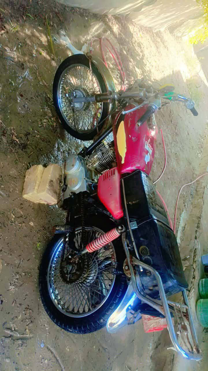 دراجه تايكر مديل 2019مبدل بيه ولفات أوراق سكنر بسمي لمداور عليه سعره325وبيه مجال لشراي مكاني ديوانيه دغاره


**إذا كنت صاحب هذا الإعلان وتريد حذفه لأي سبب، رجاءا أرسل رسالة إلى الدعم الفني**