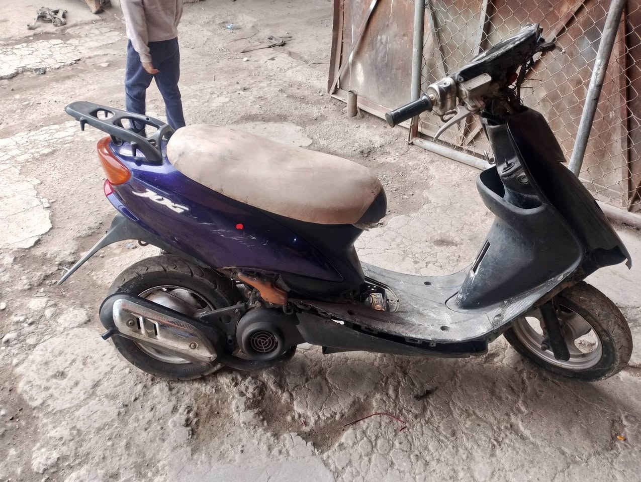 سلام عليكم درجة عصفورية شغالة بغداد شعب سعر 200وبيهة مجال ***********
