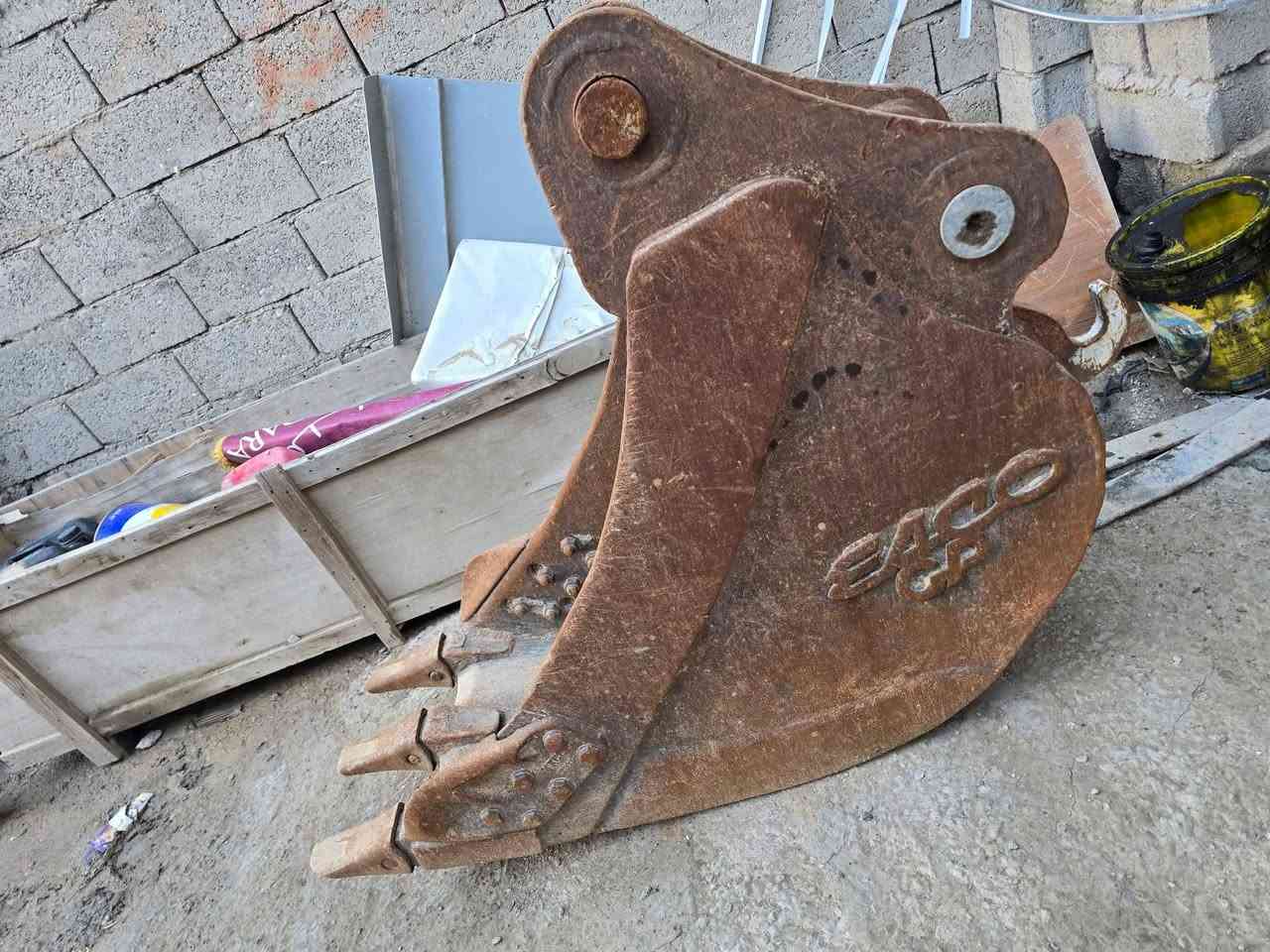 السلام عليكم للبيع كيله حجم 60وربيه بيم 80جديده
***********
