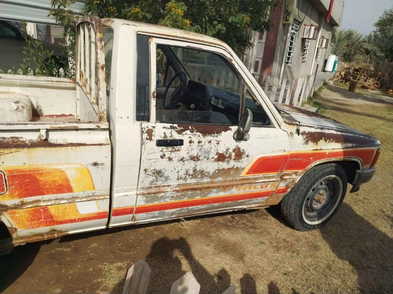 سلام عليكم بيكم تيوتا موديل 88رقم انبار صدامي كير ومحرك واكسن شاصي مكفول تحويل مباشر سياره بلادي كلها كهربائيات كله شغاله سعر 32ورقه وبيها مجال الشراي مكاني بغداد تاجي ع شارع العام يم معسكر تاجي للإستفسار الاتصال ***********
