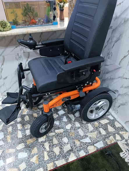 كرسي معوقين جديد للبيع سعره 400 الف رقم تواصل ***********
