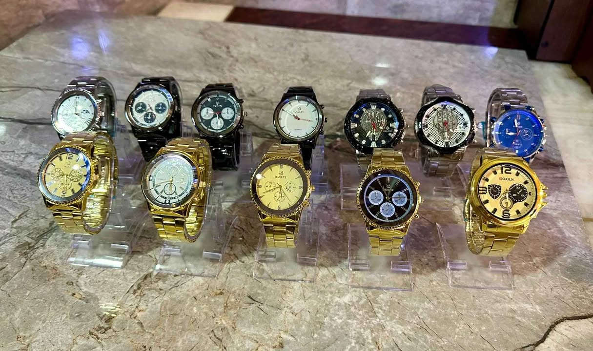 شروة ساعات سير حديد 100 قطعة السعر 175 ألف كله جديد شغال موجود توصيل لكل محافظات العراق واكيد عالفحص بغداد, العراق


**إذا كنت صاحب هذا الإعلان وتريد حذفه لأي سبب، رجاءا أرسل رسالة إلى الدعم الفني**