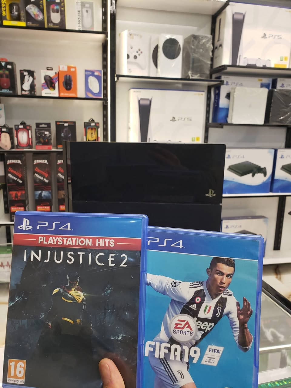 ✨مكتب سايبر ستور CYBER STORE✨

2026/3/16
🌟بلي ستيشن 4 فات اونلاين 
📍نظافة 99%
📍جوستكات عدد 2
📍قرص هدية عدد 2 موضحة بالصور
📍ضمان 10 ايام سوفت وير و هاردوير 
📍حساب وتحديث مجاني 

السعر الارخص بالعراق : 175 الف🔥

📌عنوان المكتب/ واسط - الصويرة - شارع الكازينوات - البناية مقابل ركن البستان داخل القيصرية

للاستفسار مراسلة الصفحة او الاتصال بالارقام التالية: 📱***********- ***********📱

🚚توصيل متوفر داخل الصويرة وجميع المحافظات 🚚

#سايبرستور #CYBERSTORE #حاسبات #لابتوب #playstation #xbox #nintendo #هواتف #اكسسوارات #العاب
