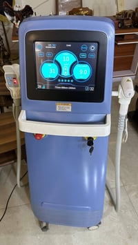 من رخصة الادمن متوفر الاجهزة بالصورة للبيع  07838493776