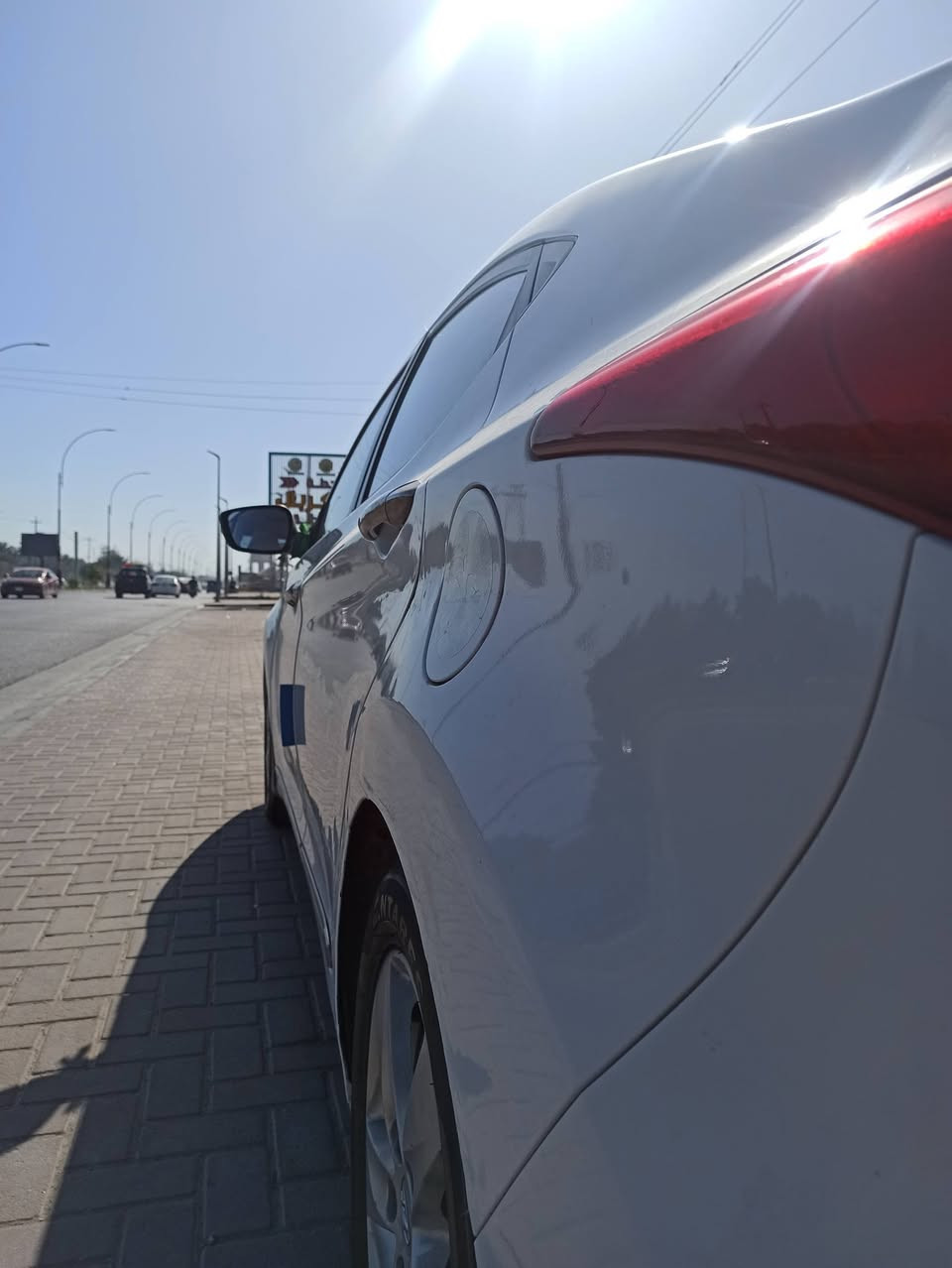 السلام عليكم 
النترا للبيع 2013. خليجي   1600
المكان كربلاء.    السعر 100  وبيه مجال. رقم كربلاء      ***********
