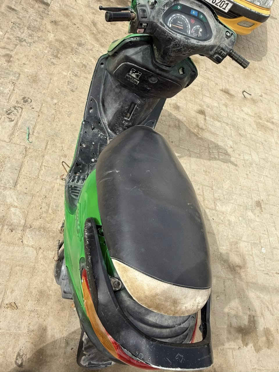 دراجه البيع دوالفين نضيفه مكينه لادخان وصوته ناعم سعره 250 وبيه مجال دراجه مال جناي بيه ترتبات مكاني شاميه شراي تصل ***********
