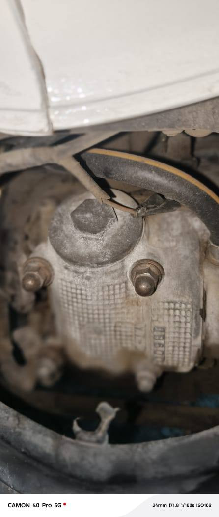 سلام عليكم دراجه بريز أخت الرمبه فول نضافه نص نكره ونص هندر دراجه مفوله... أوراق كامله..... العنوان بغداد البياع الرقم ***********
