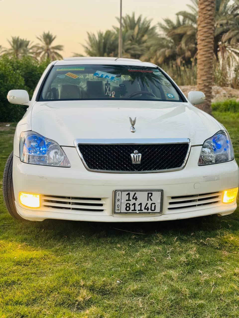 للبيع: كراون شاهينة 2004 (شاصي 82 المرغوب) 🇯🇵
السلام عليكم.. للبيع ملكة النظافة، سيارة مال جناي ومكفولة من كلشي:
​🔹 المواصفات الفنية:
​الشاصي: 82 (الأصلي والمرغوب).
​النظام: (3 دكم) شغال وجاهز.
​المحرك والكير: بشرط الفحص والكفالة العامة.
​🔹 الأصوليات والقانونية:
​الكفالة: مكفولة كفالة عامة (من القص، ونقل الجثة، وكافة الأصوليات).
​القرار: قرار 48 (كاملة ومكملة).
​الرقم: بصرة ألماني (إنجليزي).
​السنوية: باسمي، والتحويل "ثاني يوم" بشرط.
​🔹 ملاحظة: السيارة نظيفة جداً وباقي المواصفات غنية عن التعريف، والسيارة غراضها كلها أصلية.
​💵 السعر: 165 ورقة (وبيها مجال قليل للجادين).
📞 للاتصال والاستفسار: ***********
