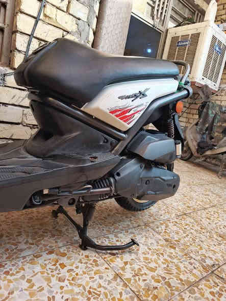 السلام عليكم
دراجه البيع مشاالله دراجه تخبل شوفت عيونكم خير من الله 
دراجه مال جنه والله مصار مال رنبه اني منزلها بيدي لا مال سوك ولا غيرها  نكره سلف  بكاني بغداد بل مدينه  وهذا رقمي  ***********
