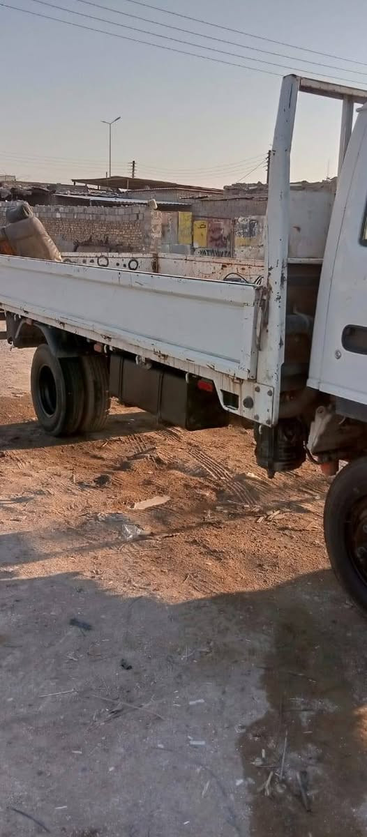 السلام عليكم ازوزه كنتر كرين موديل ٩٤ رقم بغداد تحويل ثاني يوم سنوية نافذا ٢٠١٩ سياره مابيها نقص صدر امامي وخلفي وكهربايات كل شغاله كير مكينه اكسل شواصي مكفولات العنوان ديالئ بلدروز رقم الهاتف *********** السعر ٥٥ ورقه وبيها مجال قليل
