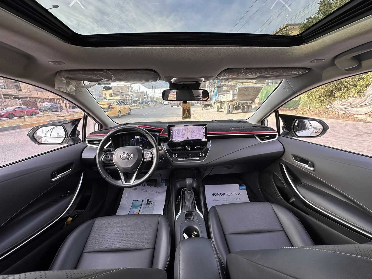 كورولا هايبرد تجميع                                                        الصيني الشكل الخليجي موديل ٢٠٢٥ …للبيع 
بيه رصعه بالجاملغ الخلفي موضح بالصوره  والباقي كله مكفول 
سيارة ماشيه 17600.  
السعر /158ورقة 

للاستفسار …. ***********
