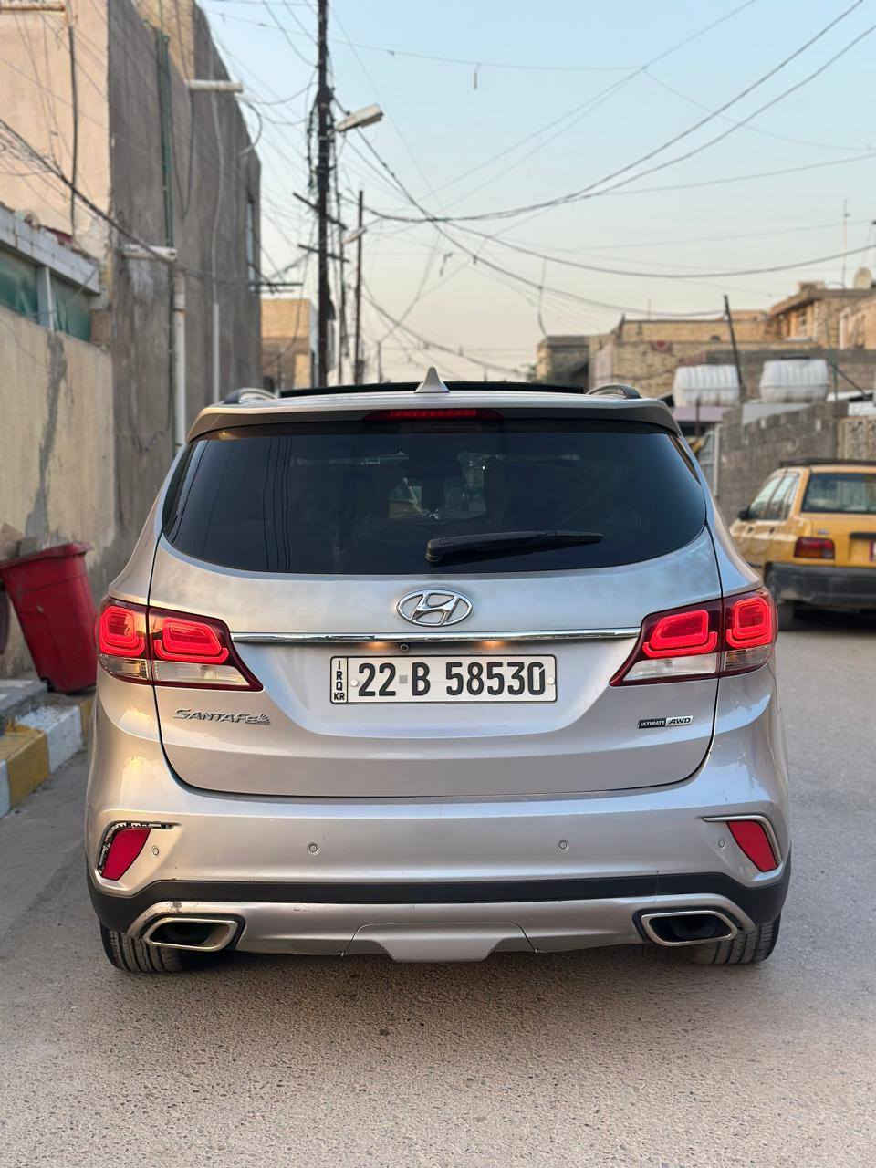 #بيع #مستعجل سنتافي كراند موديل 2017 وأرد أمريكي حادثهه جاملغ وبنيد بدون دواخل سونر مرفوق  فول مواصفات 1/1مكينة 6 سلندر   مكينه وكير برغي ممفتوح بيهن 
7 راكب 3 قطع تبريد تحكمات جيهتين بنوراما حاكية حساس خلفي وحساس امامي شاشة كامرة دوارة كشنات جلد وكهرباء وهيترات وتبريد بل كشنات بصمة تشغيل وبصمت ابواب تشغيل عن بعد  يدات نيكل اشاير بلمري بردات ابواب خلفية داخل بيجي وصاج جنطة كهرباء ليت زنون بكلايت لد  لد نهاري ويل كب كروم نضام يكو قتصاد بانزين مانع تزحلق نضام سبورت رادارات جانبية وبيهة مواصفات اكثر صدر امامي وخلفي جدد تبريد ثلج تخم تايرات جدد كهربائيات كلهة شغالة سياره جاهزه من كل شي اي نقص مابيهة سيارة مال بيت سعر ١٦٤ وبيهة مجال للشراي  للستفسار ***********بغداد  البلديات رقم اربيل الجديد بسمي تحويل وكاله حاضر
