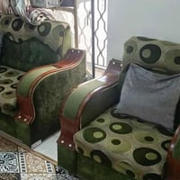 تخم • مستعمل