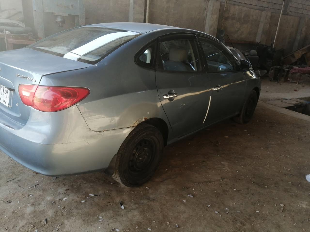 السلام عليكم
ألنترا 2009 خليجي 

السيارة جاهزة وأي نقص مابيها 
محرك 1600
السعر 90 
وأي أستفسار آني حاضر 

***********
