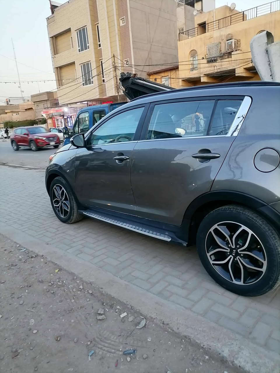 مستعجلين ع بيع 93 وبيها مجال خليجي 12 بنوراما مكينة 2400 دوش بيهة جفية بسيطة كلش جهة السايق ومصبوغة حزام بدون معجون سيارة مكفولة من كل نقص وشرط انضف من المكفولة تريد وكالة تريد تحويل مكان بغداد          ***********   ملاحضة مكلفة بلنشر ممنوع المراسلة الي يريد يتصل ع رقم رجاء
