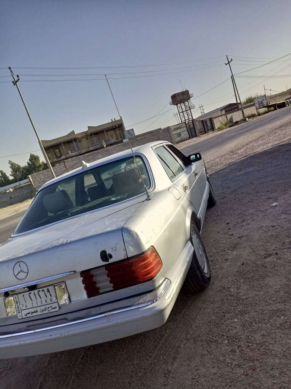Peace be upon you. Mercedes-Benz 300se, 1985 model. General cosmetic paintwork, no ac
سلام عليكم
Mercedes-Benz
300se
موديل 85
صبغ عام جماليه
بدون ضربه ومعجون وخياس
كير ومحرك بلادي عنكبوت
المحرك كايم
عنوان الانبار صقلاويه
قبل لا يكوم المحرك وصلت 48
السعر 38 وبيه مجال
للبيع او مراوس  Mercedes-Benz نفسها وانطي فرق
***********
