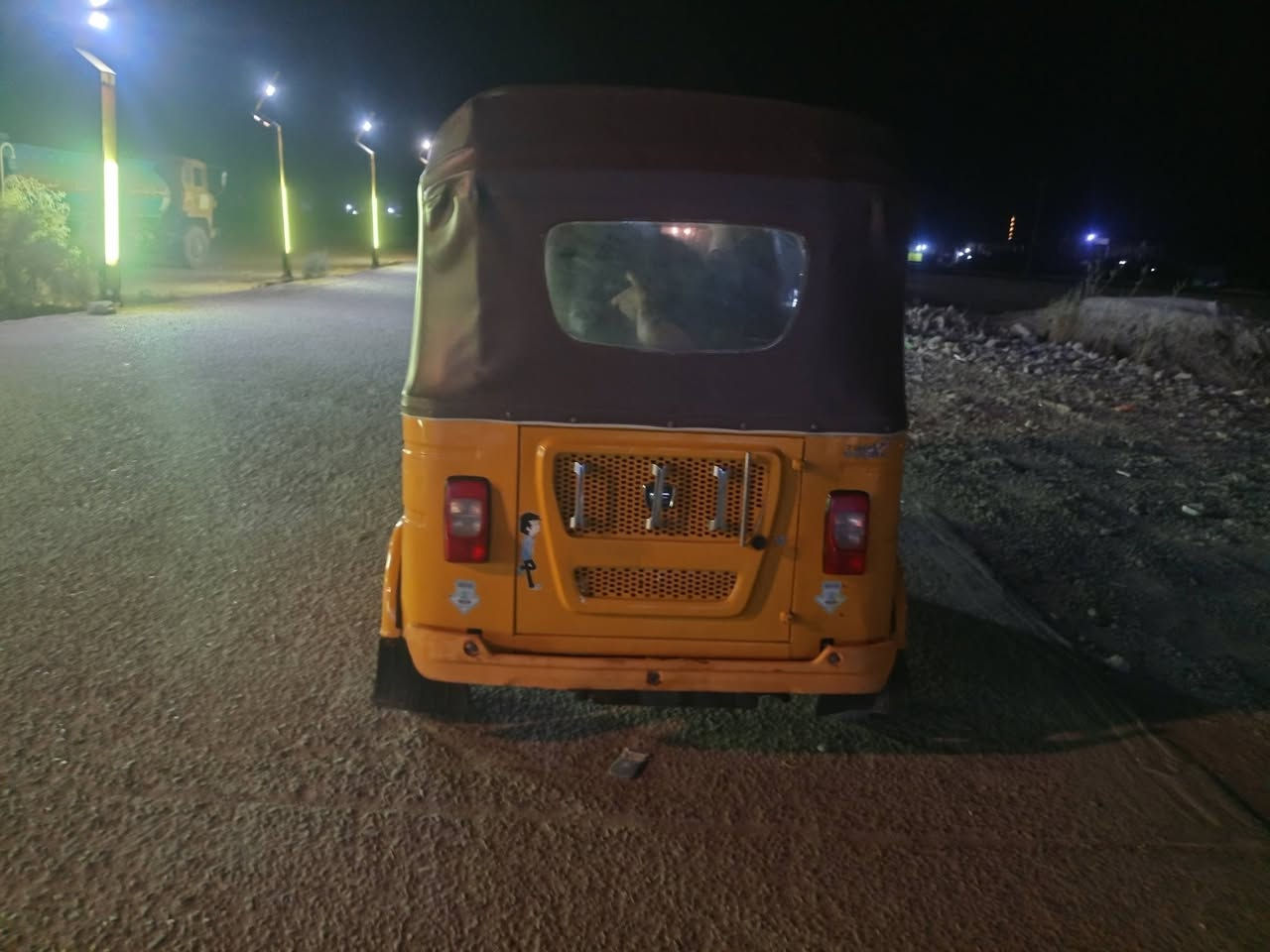 سلام عليكم تكتك البيع موديل 2021
نكليزي تحويل ثاني كفاله عامه السعر 7650
وبه مجال الشراي ***********
