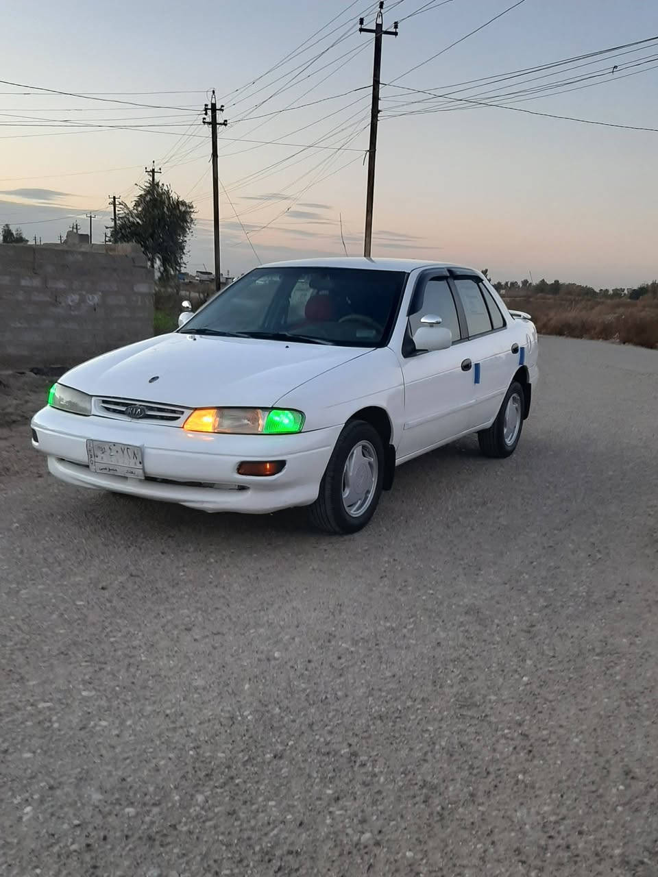 السلام عليكم كيا سيفي للبيع موديل 96 سياره بلاديه ما نقصها اي شيء مكان السياره بغداد ابو غريب السعر المطلوب 42 وبيها مجال )( *********** )( ***********
