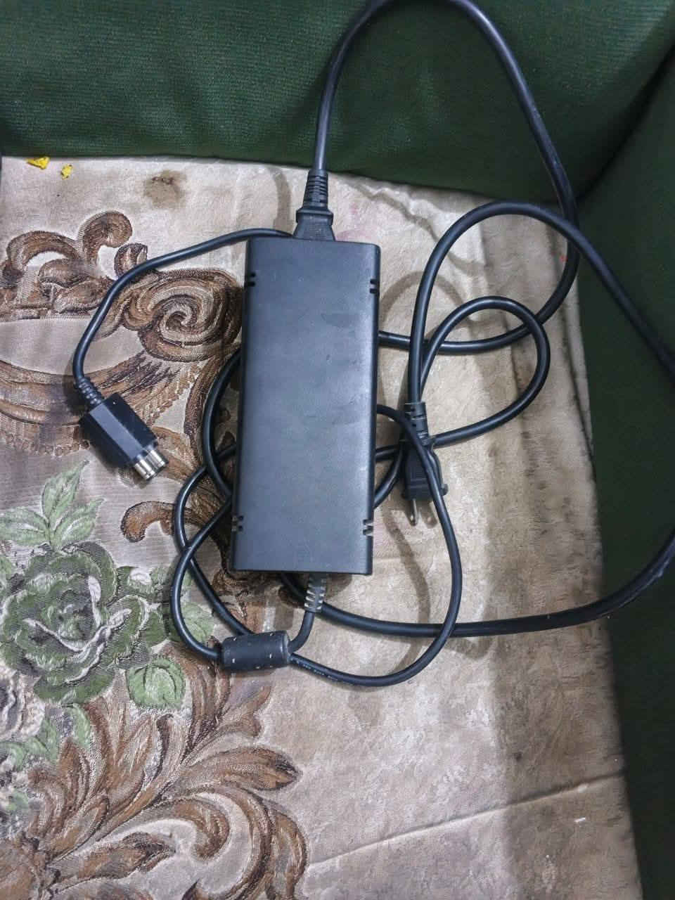 عدي هاذ وبعد وياه دركسون وبطاريات العاب ثنين كله بطاريه بيها 100 لعبه قيم وذا عجبني   بيعه


**إذا كنت صاحب هذا الإعلان وتريد حذفه لأي سبب، رجاءا أرسل رسالة إلى الدعم الفني**