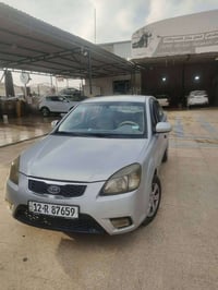 كيا ريو ٢٠١٢ مكينة ١٤ كير توماتيك صبغ عام سبب الترقيم كوبون بانزين شاش...