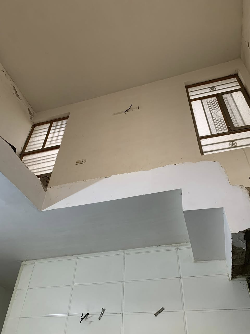 بيت للبيع   مساحه 100 / بغداد حي كوفه شارع صوره
مقاببل عقارات السلطان  ثالث بيت عن شارع الصوره / *********** 
للاستفسار  
السعر 85 بي مجال بسيط
