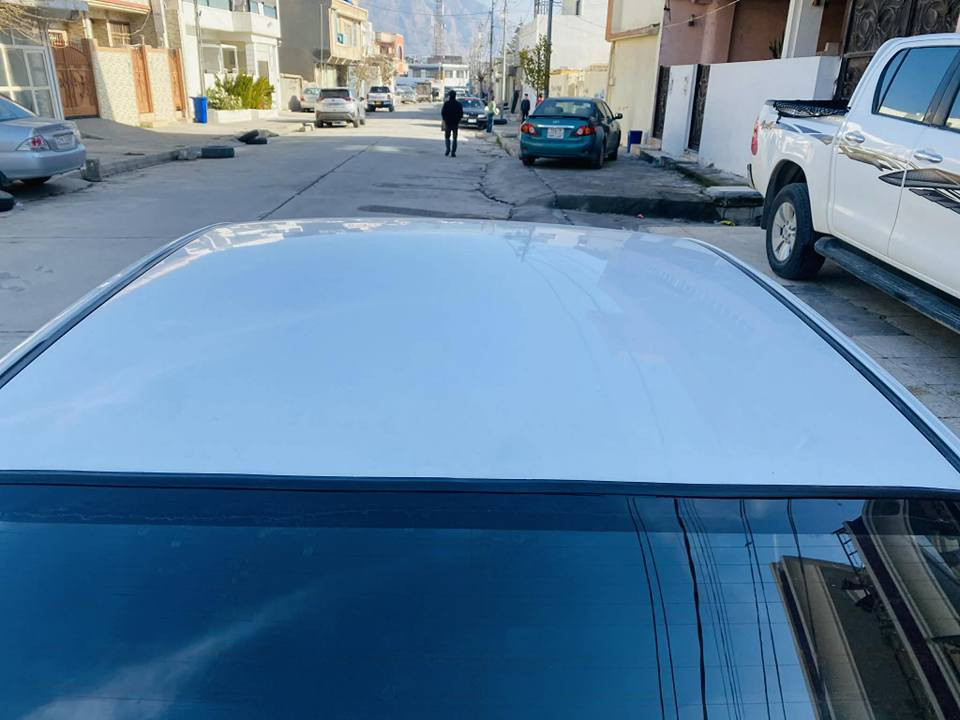 بەناوی خودای بەخشندەی میهرەبان
هۆندا ئاڤانتی بۆ فرۆشتن
بڕاوە بڕاوە
مۆدیل ٢٠١٣ سپی بەفری
فول فول مواسەفات تەنها سڵاید نیە
گێڕ ئۆتۆماتیک و عادی 
سوکان ڤۆلیوم و تەلەفۆن
کوشن جڵد و هیتەر و حاسە
ئاخر مەسرەفی کراوە 
هەموو گیانی بەشەرت دەفرۆشم 
یەک دینار مەسرەفی تێدا نیە 
توندو تۆڵی کارەبایی بەشەرت
هەیکەلی زۆر جوانەو لوسە 
چوار تایەو ویلی زۆر جوان و نوێی لەژێرە
گێڕ و مەکینەو هەموو شتی بەشەرت
مەکینەی یەک تۆز دەنگی بەگنی دێت
سەقفی بێ شوختو چاڵو بێ بۆیاغ 
بەکورتی و پوختی ماڵی دۆستە بۆ ڕاگرتن 
سعری ٥٣ و معامەلە
 شوێن ڕانیە ..
ژ.م. *********** یان ***********
کۆڕەک واتس ئەپی لەسەر 
مەسجیش کراوەیە رانية, السليمانية
