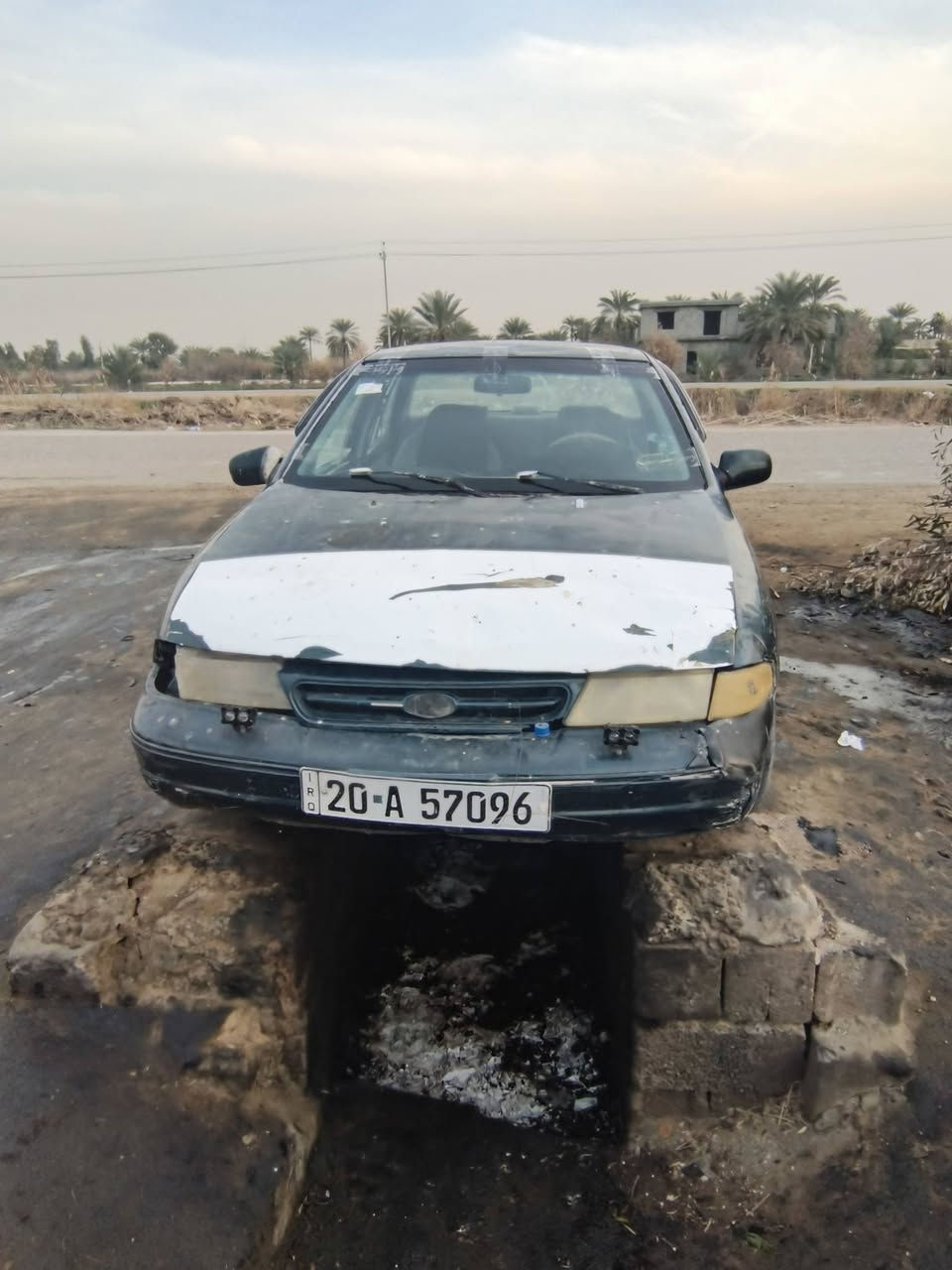 السلام عليكم كيه سيفيا مديل ٩٣سياره بلاد داخل حلو كير محرك باتري جديد البارحه شديته سياره خير من الله رقم ديالى جديد إنكليزي سنويه 30السعر 19بيها مجال قليل 
متواجد خاص وهاذ رقمي***********
