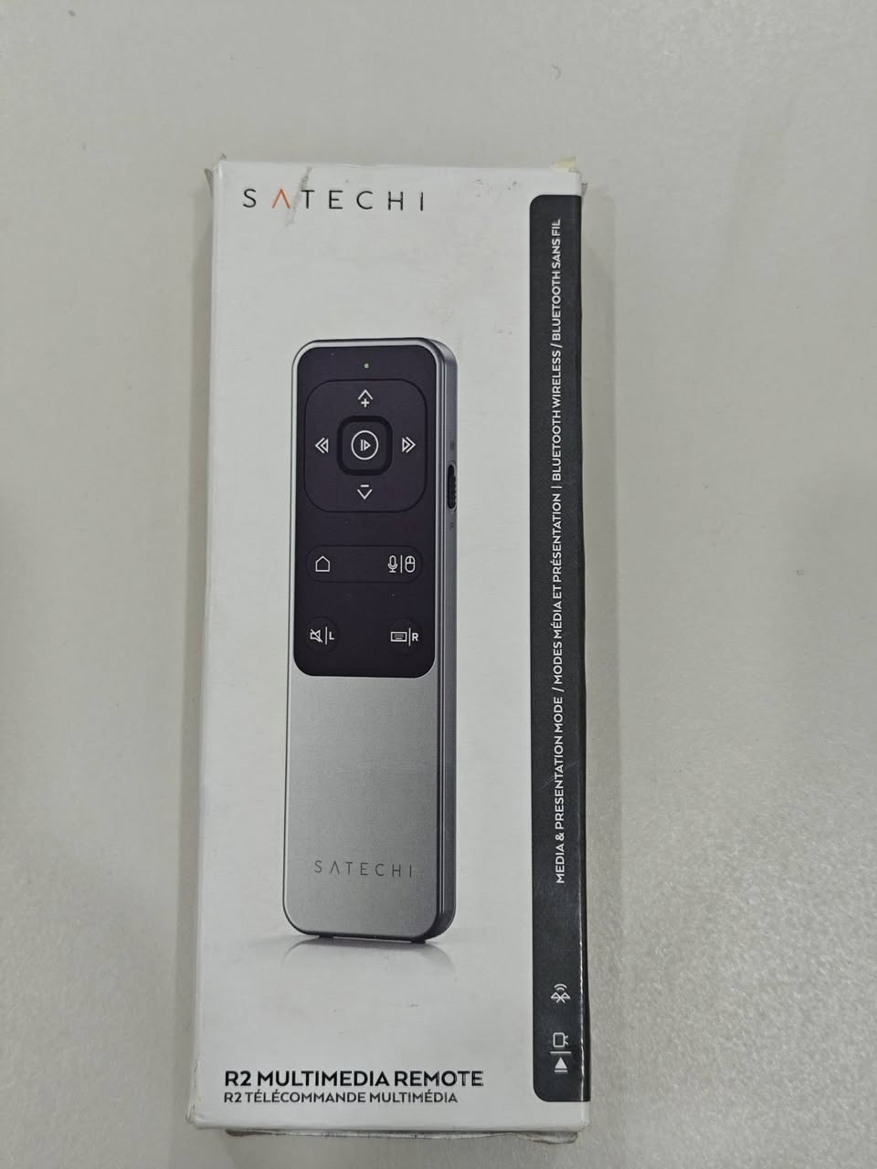 للبيع على الفحص اوبن بوكس فقط المايك عاطل
يوجد توصيل


**إذا كنت صاحب هذا الإعلان وتريد حذفه لأي سبب، رجاءا أرسل رسالة إلى الدعم الفني**