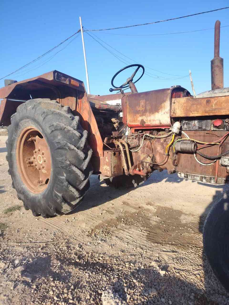 السلام عليكم عنتر للبيع موديل 80 مكان بابل مشروع المسيب للاستفسار الاتصال ***********
