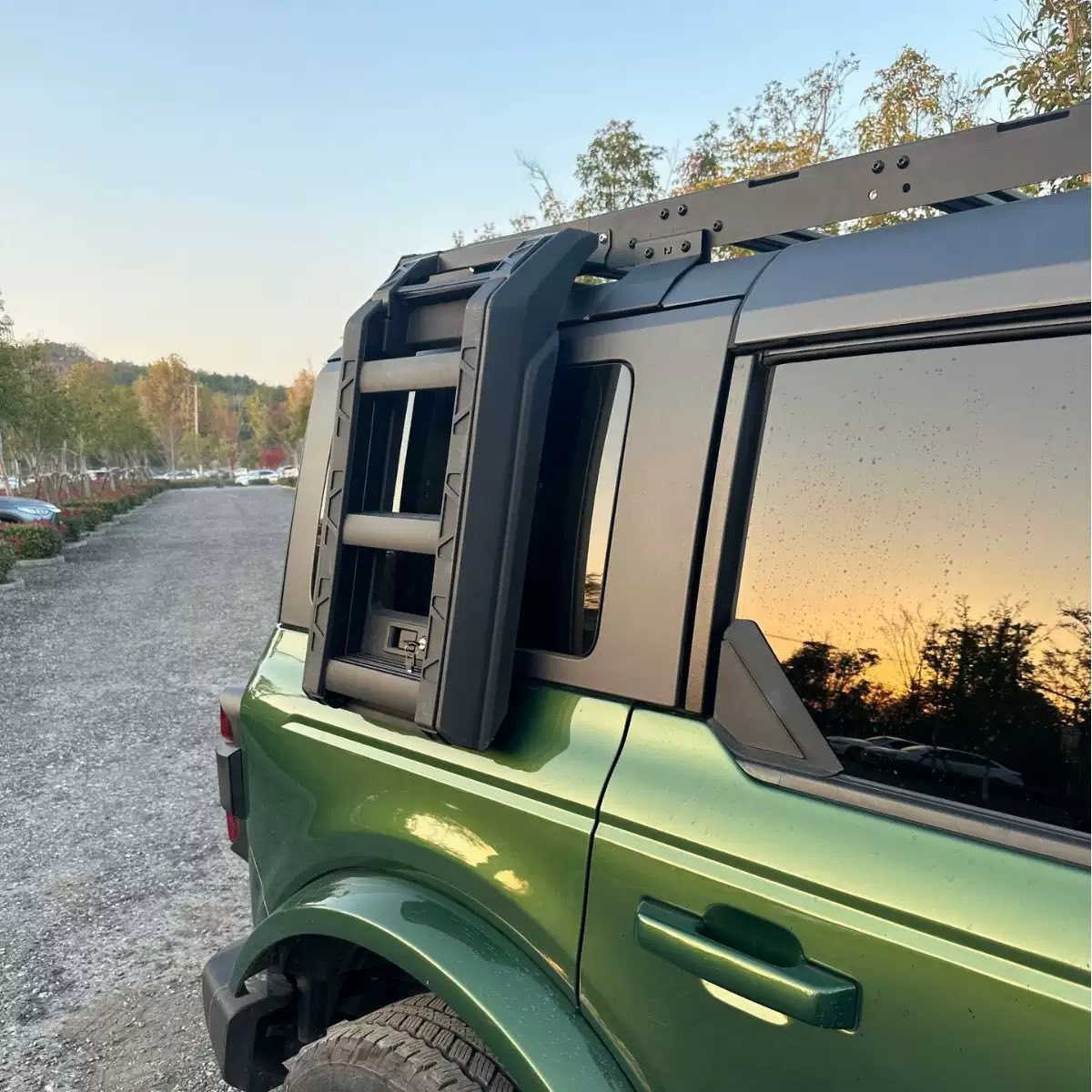 تخم السيبايه برونكو كامل 
1300$


**إذا كنت صاحب هذا الإعلان وتريد حذفه لأي سبب، رجاءا أرسل رسالة إلى الدعم الفني**