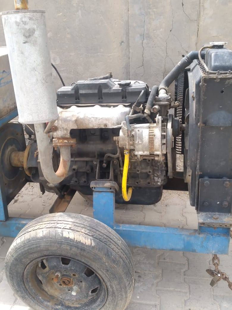 مولدكيا للبيع السعر١٥ ورقه قفل جاهزه مابيه اي نقص مشروطه على الشغل مكاني النجف


**إذا كنت صاحب هذا الإعلان وتريد حذفه لأي سبب، رجاءا أرسل رسالة إلى الدعم الفني**