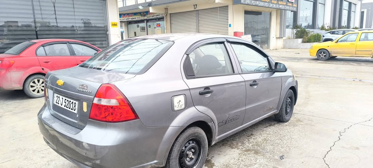 السلام عليكم
افيو توماتيك 2008 خليجي كوري
قطعتين صبغ بدون داخل 
رقم جديد وسنوية وهزة وفحص 
محرك وكير شرط 
***********
***********
