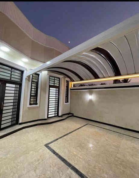 #اسعد_الله_اوقاتكم_بكل_خير⁉️👋🏼

دار سكن للبيع بناء 2025 

#المساحه 300متر  على تبليط مباشرتاً

#جنس_العقار :: طابو ملك صرف زراعي باسم عراقي سند 25 

#العنوان :: البصره أبي الخصيب محيله قرب سوك محيله 
يبعد عن شارع سايدين 200متر موقع راقي

#يحتوي البيت على ثلاث ٣ غرف منام كبار
و ديوان
و مطبخ و صاله
و مناور عدد 2
و صحيات داخلي وخارجي  و كراج سياره

#البيت جاهز من كلشي تستلم البيت عنده المكاتبه
كامل من مقطوره و كيزر و ماطور
جيب اثاثك و اكعد
و الف عافيه الي ياخذه
***********
جميع الخدمات متوفره ماء كهرباء شارع 12 متر تبليط مباشرتاً غريب على 
#السعر (( 135مليون وبي مجال 
#للاستفسار الاتصال على الهاتف البصرة
