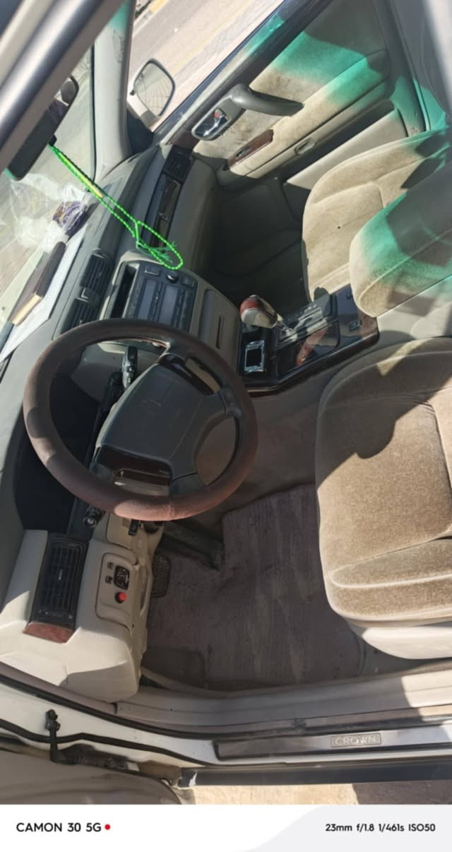 للبيع ادوات
بيهه صوت بلمكينه مال براص يمكن
***********
مكانهه نجف
السعر 25
