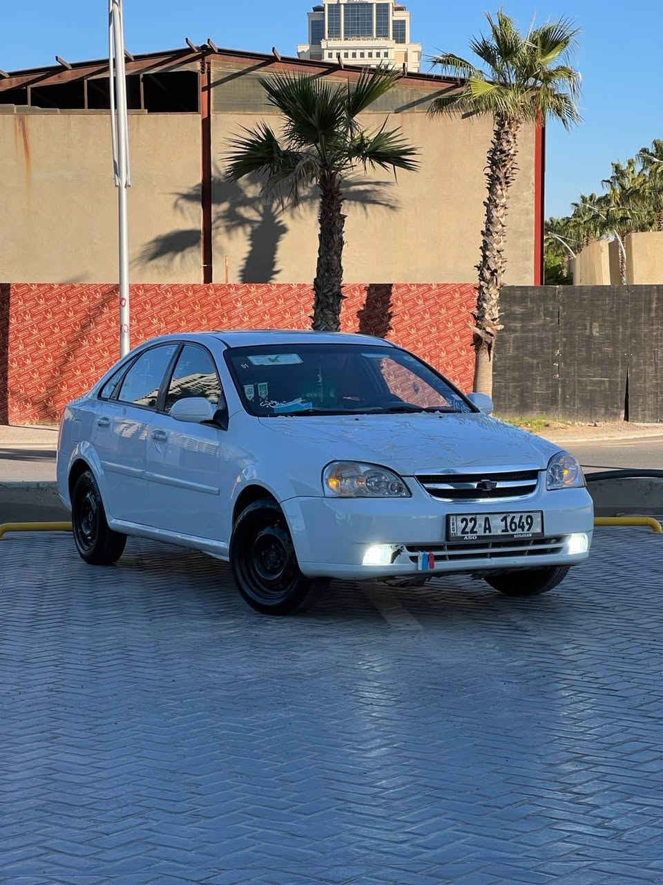 شوفرلێت ئۆپتڕا ٢٠١١ LS 
٢ پاڕچە و نیو بۆیاغ بەبێ ژۆرێ
گێڕ مەکینە تەبرید بەشەرت
تحویل و غڕامە بەشەرت
یەک دینار مەسرفی تێدا نییە 
کامل کمالیاتە و نەقسی نییە لە جوانکاری
سعری ٨٦ وەرەقە و مەجالی برایانەی تێدایە
بۆ پەیوەندی 
***********
***********
واتسئاپ أربيل, العراق
