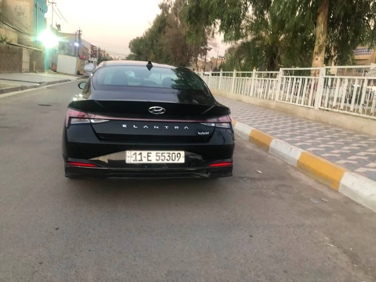 للبيع الانتره هايبرد فول موصفات واحد على واحد حادث جدا بسيط
السعر 138وبيه مجال 
***********
