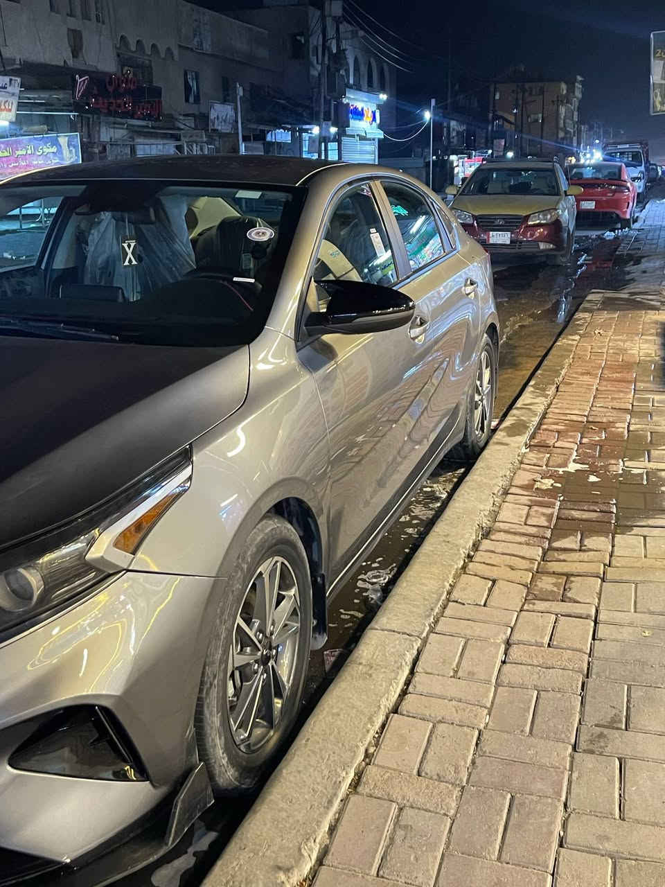 السلام عليكم من رخصت مشروف
فورتي موديل 22 
السيارة مواصفات نص فول 
تحكم ستيرين 
مانع انزلاق
رادار امامي
رادار خلفي
اهواي بيها موصفات بعد
السعر 150 وبيها مجال حك الجية
العنوان الدورة
***********
