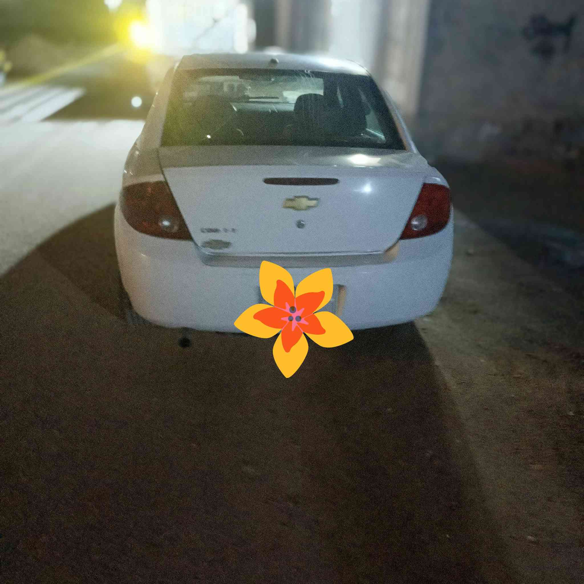 السلام عليكم سياره شوفر
بيه ضربه بلجاملغ الخلفي وطخه بلبجم خفيفه 
مكينه بيه بخار قليل 
مكاني نجف الاشرف 
سعره 50 
***********
