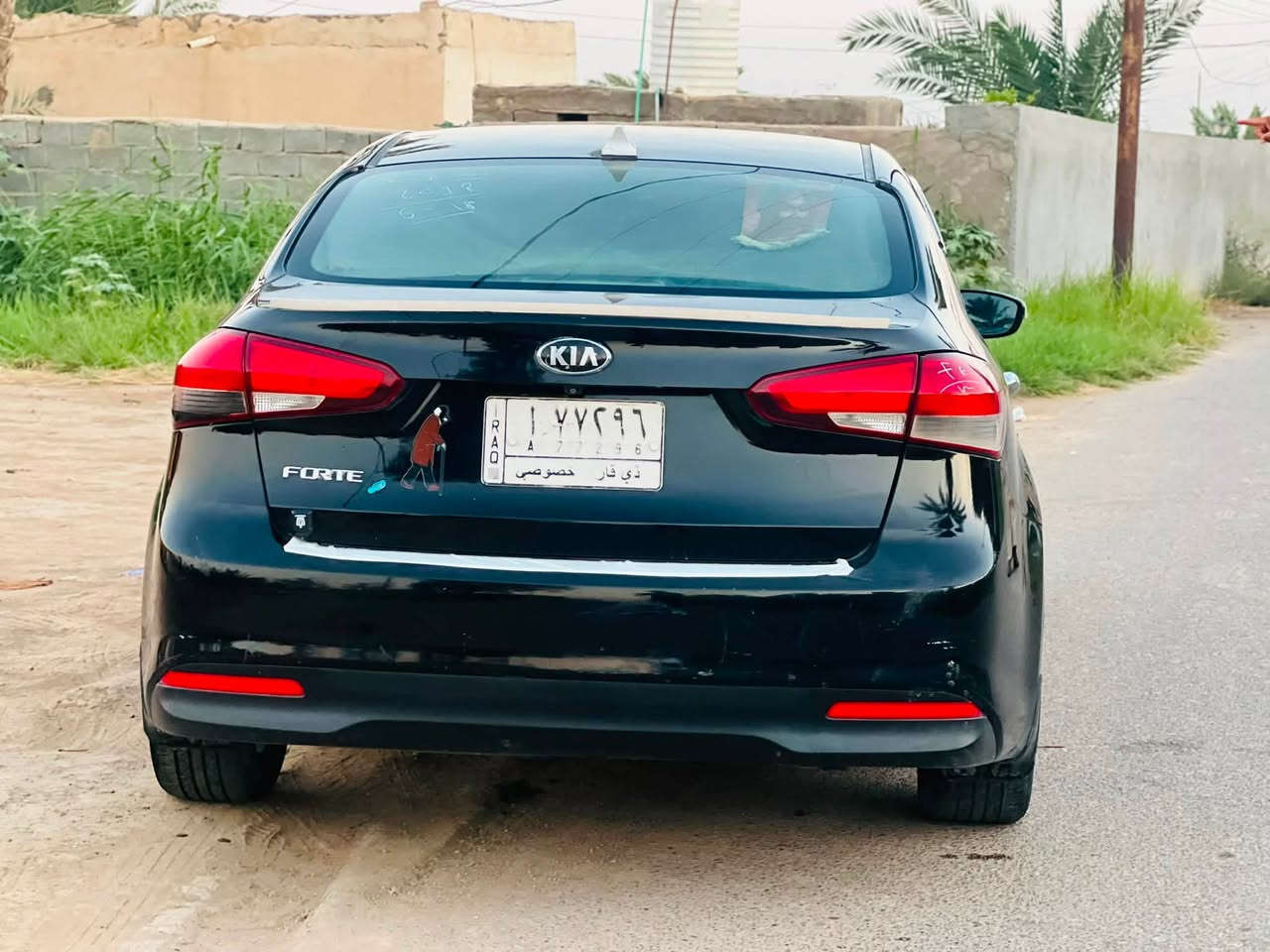 يالله السلام عليكم كيا فورتي موديل ٢٠١٨سياره بيه الباب مال سايق بي بارد والجاملغ بي بارد والباقي مكفول تبريد خير مالله مكينه والكير جدد ٢٠٠٠دوش حداديه الوره ٧٥٪؜ والكدام ميه٪؜تخم تاير جديد الرقم السياره ذي قار مشروع وطني بسمي السياره سنويه صاقطه  المكان السياره ذي قار الشطره  الرقم الصاحب السياره *********** بي واتساب السعر خاص الموشري لايتصل مكلف بل نشر
