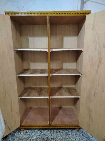 سـلام عليكم كنتور تسكام اصلي ثنين باب (سعر 250)• هاذ رقمي *********** ميسان العماره
