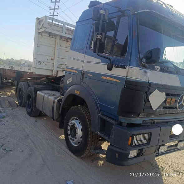 سلام عليكم ألبي لبيع مكينه8حجم48.                           مجموعة جي اف راس وعربانه ‏ال ‏السعر ثلاثة ونص ￼
***********￼
