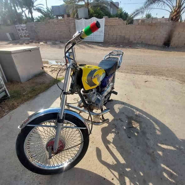 سلام عليكم دراجه نامه سيجي موديل 2017 كامله ام مكملة على كل عيب السعر 250 وبي مجال شوية اتصال على رقم *********** ماكن ديالى الخالص
