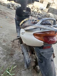 دراجه دولين للبيع كلشي شغلات بيهه  دكت هندر  ب250وبيهه مجال لشراي 0785...