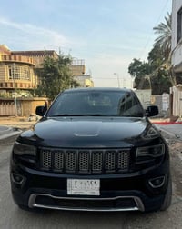 جيب كراند شيروكي الموديل : 2014 المكينه : 3600 v6 المرغوبه الممشى : 12...