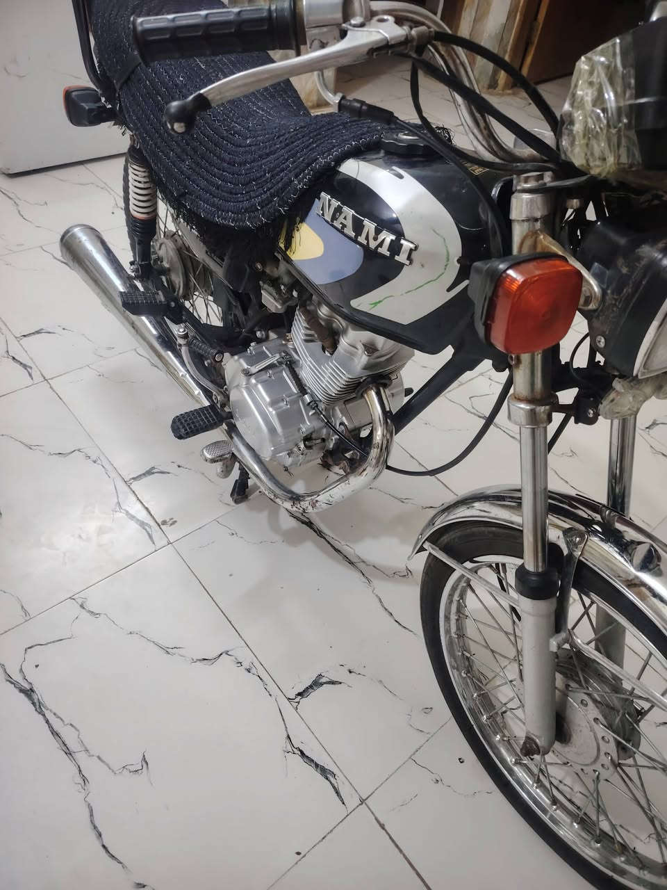 سلام عليكم
درجه البيع بدون نامه ٢٤ مكينه ٢٦ درجه خير من الله كمله كهربائيت كامله سعر ٧٥٠ بيها مجال
***********
