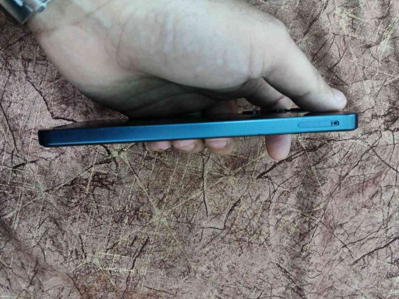 سلام عليكم تلفون سامسونج A16 مستعمل نضيف كله شغال السعر 100 مكاني بغداد العلاوي *********** واتساب
