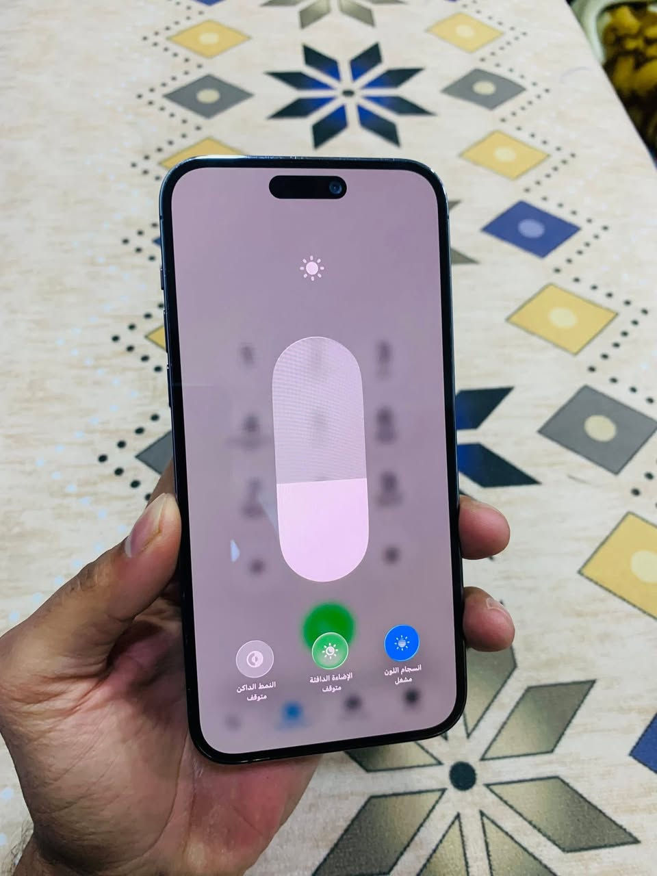 —سعر الجهاز 535   💵__⚠️‼️

1️⃣ ايفون14  برو ماكس 
     ذاكره256  / 100 ✅

2️⃣⚠️الجهاز مبدل شاشه وبطاريه ( بصمه شغاله ) 

3️⃣ الجهاز شرق اوسط AA/A

4️⃣  مكاني حله + يتوفر توصيل   🚚 واتساب *********** ✅.
