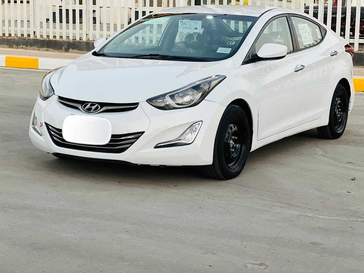 الانترا 2016 حره كربلاء مشروع وطني  تحويل مباشر بسمي سنويه جديده وارد امريكي حادثها بنيد مبدل ومقدمه الجاملغ رش صبغ  فقط سياره جديده وجاهزه محرك كير حداديه تبريد طخم تاير كله جديد لايت عالي ناصي تحكم استيرن ايكو داخل بيجي 
حجم المحرك ٢٠٠٠ دوش ماشيه ١٥٠ مكاني ناصريه الاتصال. *********** 
السعر 115  وبيه مجال
